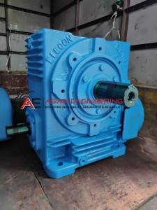 SNU-6 Worm Gearbox